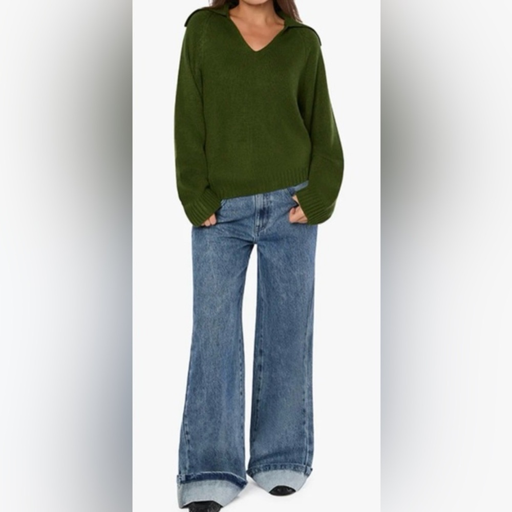 WeWoreWhat Collar V Neck Sweater